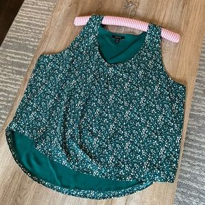 RW & Co sleeveless blouse
